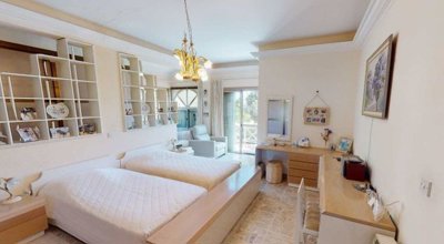 867d0520-bb98-4c32-8508-fe8c56a697da