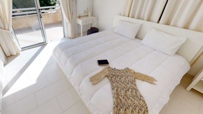 43e330a8-033a-4753-8a68-060bf106995b