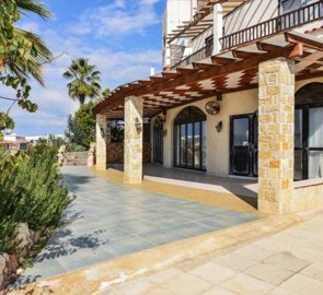 f94f1704-cfb5-4114-b48f-109695321bbf