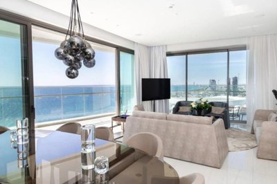 cb4b6cb1-2bb4-498b-92cf-6dc45f96657f