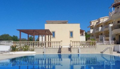 66ef8b24-5b89-4023-8b11-84a078e2e811