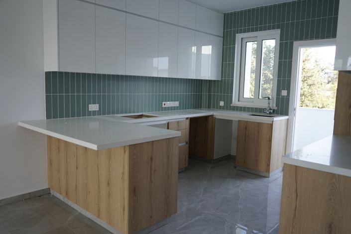 Image No.9-3 Bed Apartment for sale