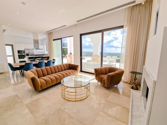 Image No.21-3 Bed House for sale