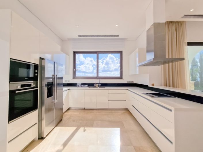 Image No.25-3 Bed House for sale