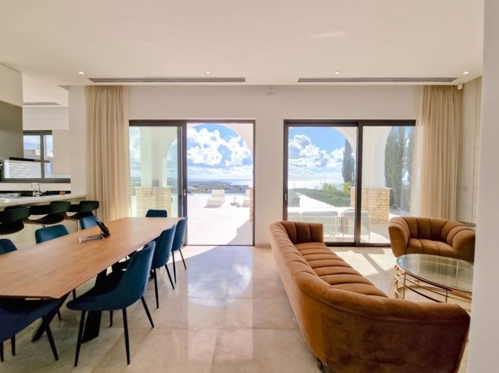 Image No.28-3 Bed House for sale