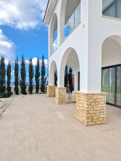 Image No.6-3 Bed House for sale