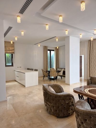 Image No.24-4 Bed House for sale