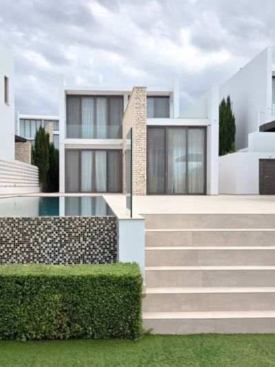 Image No.7-4 Bed House for sale