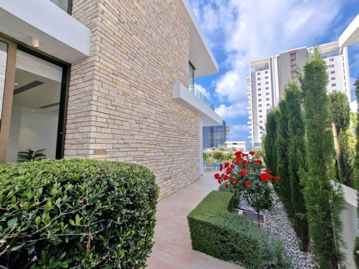 Image No.22-Maison de 5 chambres à vendre à Peyia