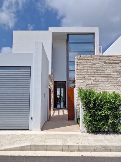 Image No.3-Maison de 5 chambres à vendre à Peyia