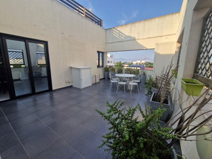 Image No.3-3 Bed Penthouse for sale