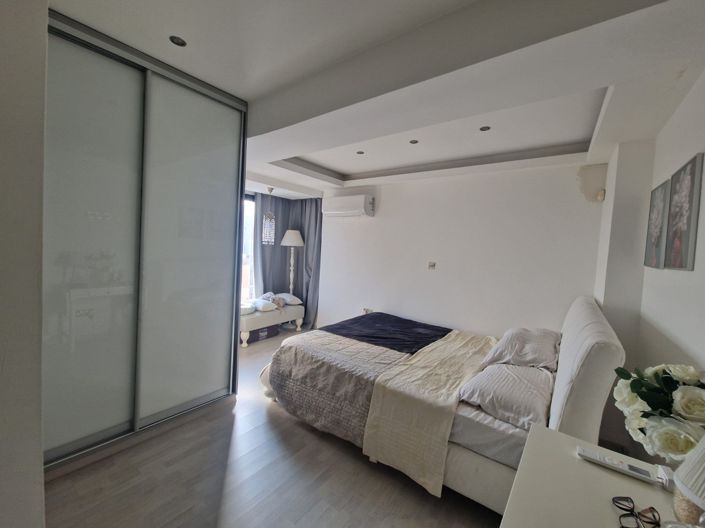 Image No.8-3 Bed Penthouse for sale
