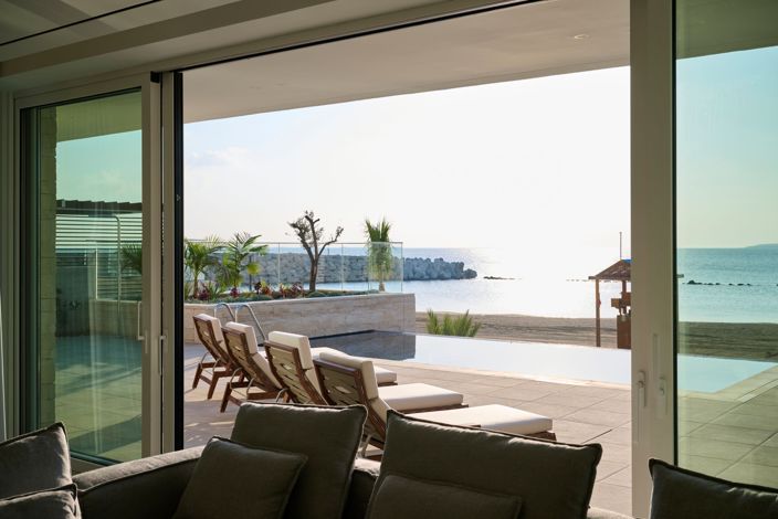Image No.4-5 Bed House for sale
