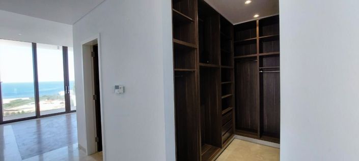 Image No.20-5 Bed Villa for sale