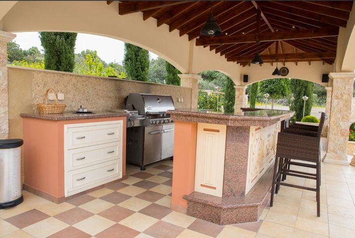 Image No.3-6 Bed House for sale