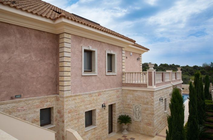 Image No.5-6 Bed House for sale