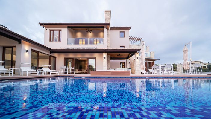 Image No.4-6 Bed House for sale