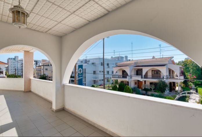 Image No.26-5 Bed Villa for sale