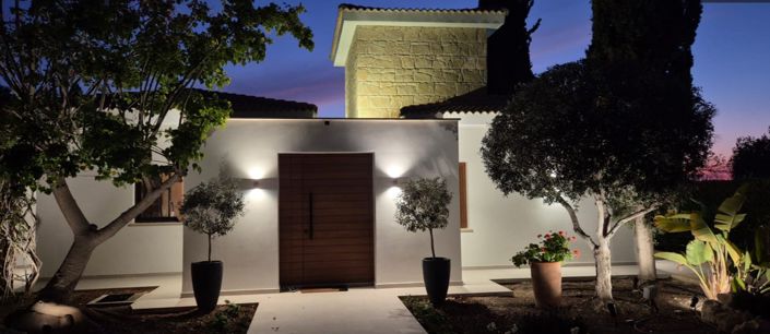 Image No.12-4 Bed House for sale