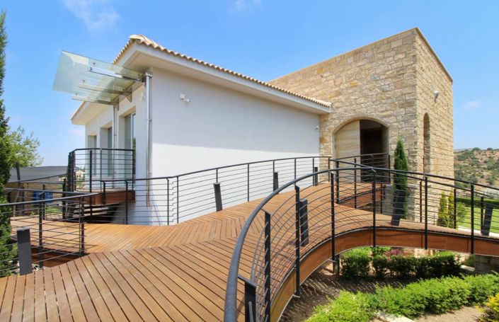 Image No.6-4 Bed House for sale