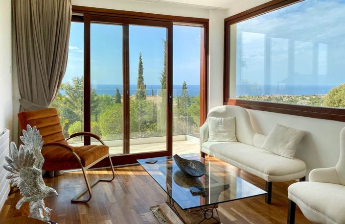 Image No.5-4 Bed House for sale