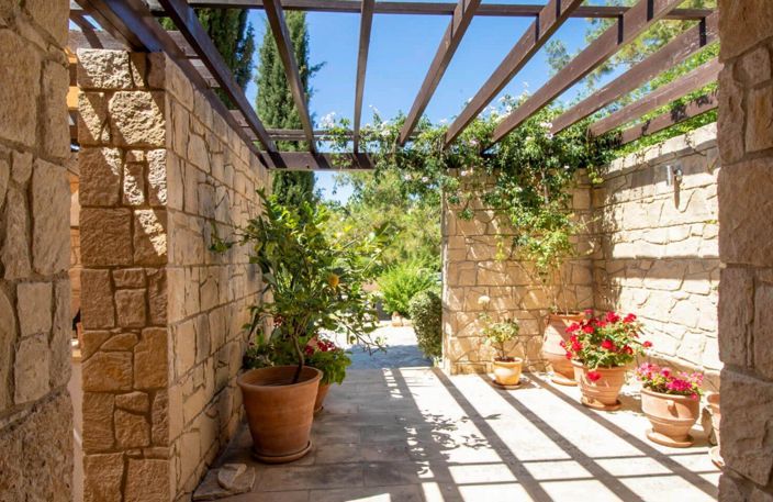 Image No.3-3 Bed House for sale