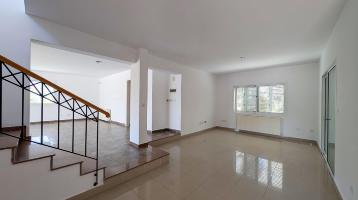 Image No.9-3 Bed House for sale