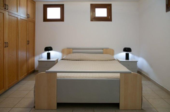 Image No.7-3 Bed House for sale