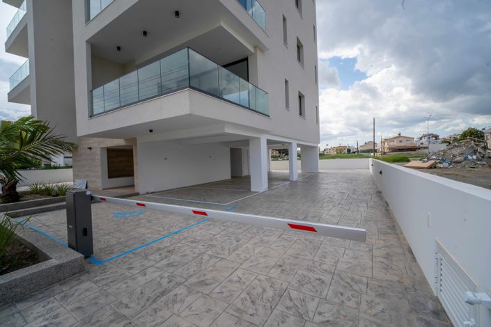 Image No.17-2 Bed Apartment for sale