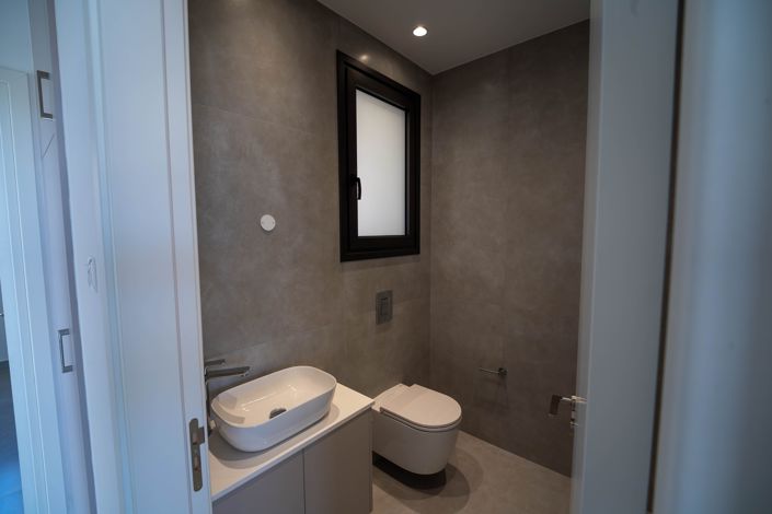 Image No.6-2 Bed Apartment for sale