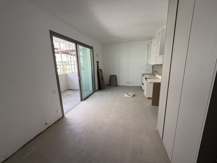 Image No.3-Appartement à vendre à Aglantzia