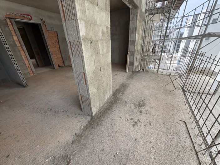 Image No.4-Apartment for sale