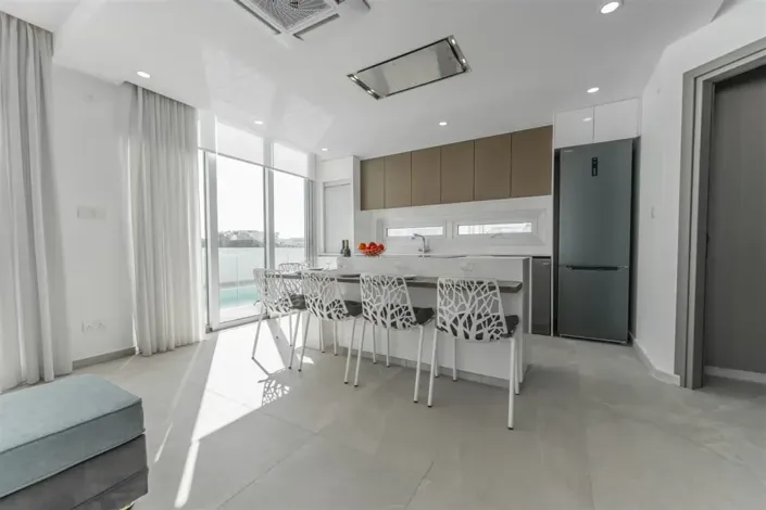 Image No.7-5 Bed Villa for sale