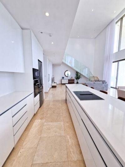 Image No.23-4 Bed Apartment for sale