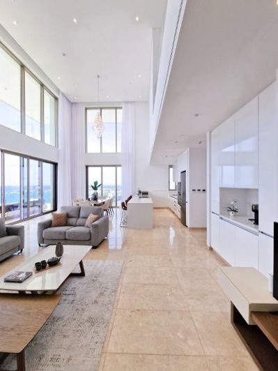 Image No.26-4 Bed Apartment for sale