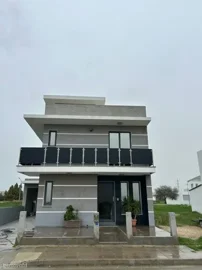 1 - Pylas, House