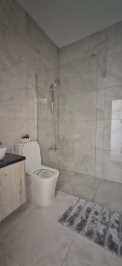 Image No.10-1 Bed Apartment for sale