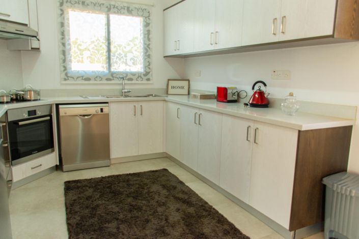 Image No.16-2 Bed House for sale