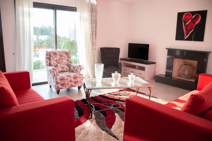 Image No.18-2 Bed House for sale
