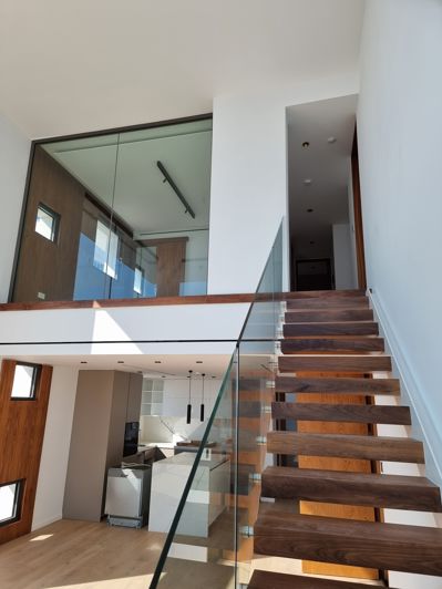Image No.15-3 Bed Apartment for sale