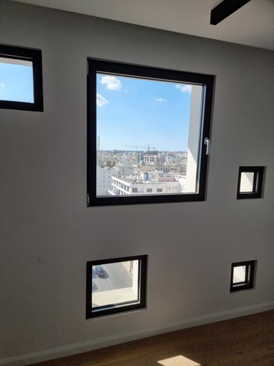 Image No.24-3 Bed Apartment for sale