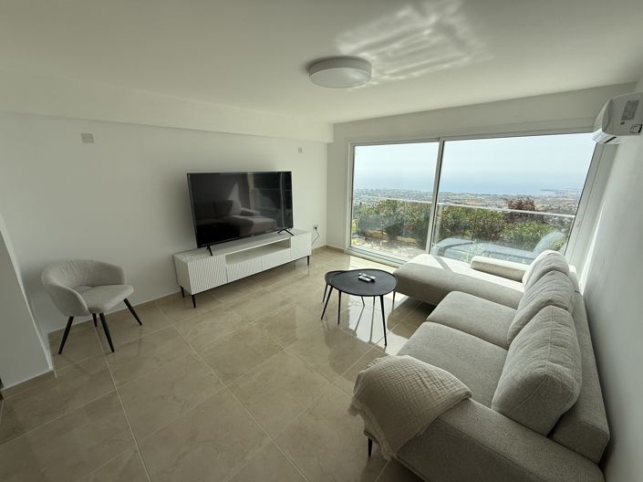 Image No.19-5 Bed House for sale