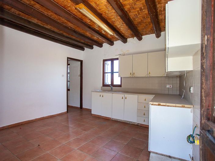 Image No.3-2 Bed House for sale
