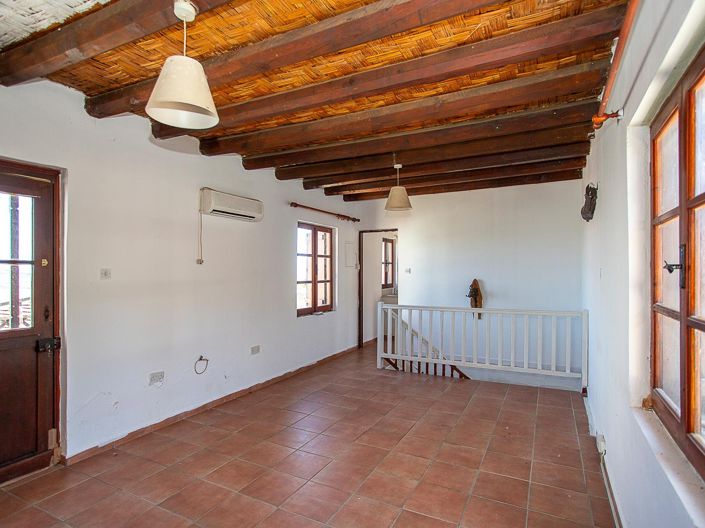 Image No.7-2 Bed House for sale