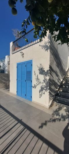 Image No.18-3 Bed House for sale