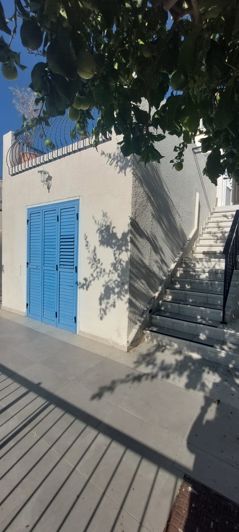 Image No.19-3 Bed House for sale