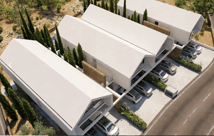 Image No.11-3 Bed House for sale