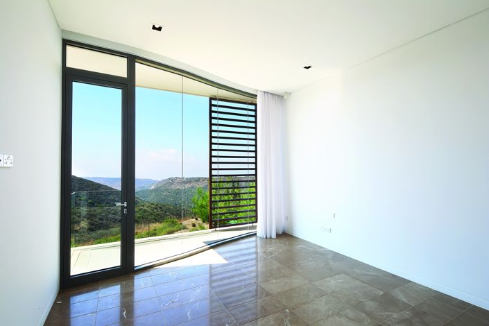 Image No.4-4 Bed House for sale