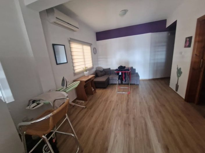 Image No.13-4 Bed House for sale