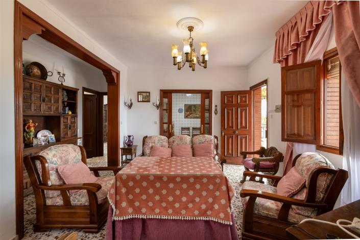 Image No.5-3 Bed Villa / Detached for sale